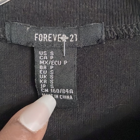 Forever 21 Sweatshirt - Size small - Picture 3 of 4
